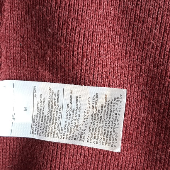 Wine color faux fur open front sweater - Picture 6 of 9